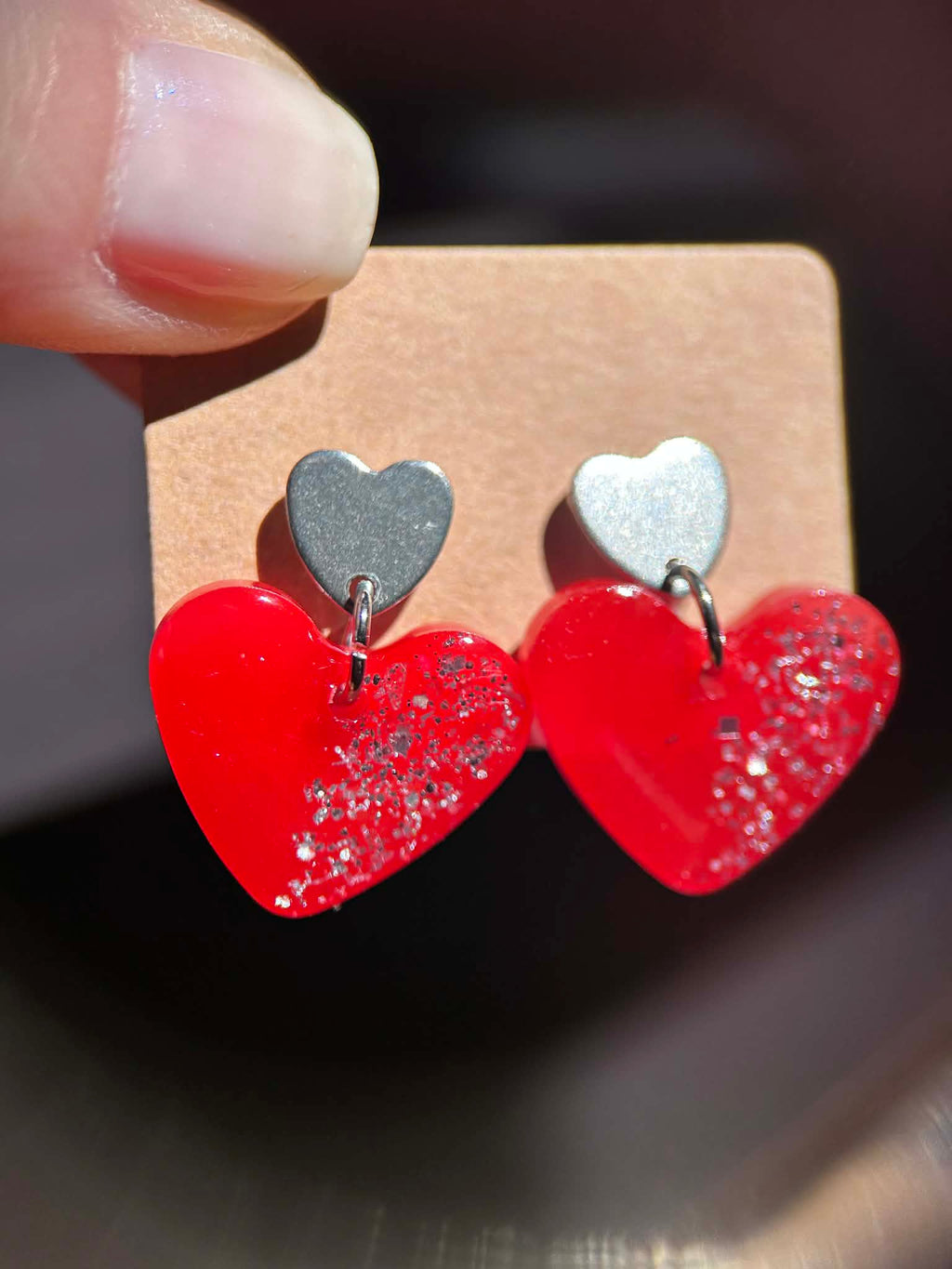 Boucles d'oreilles double cœur en résine - bijoux femme