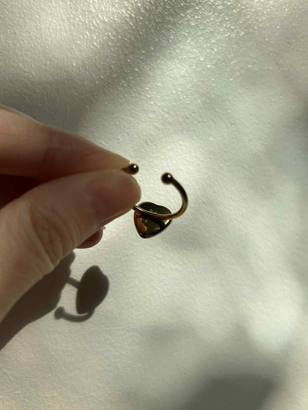 Bague ajustable doré avec fleurs séchées