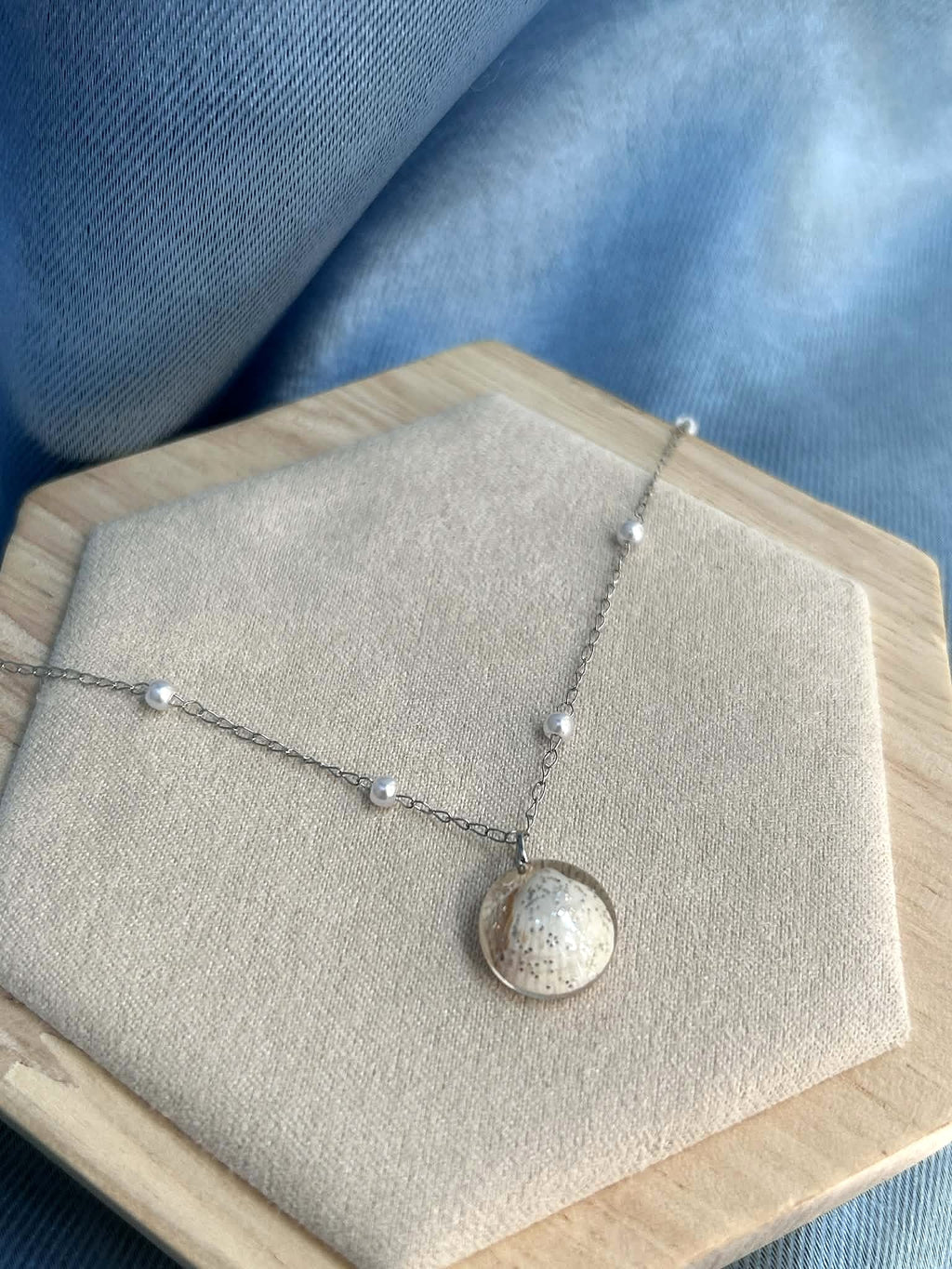 Collier argenté en acier inoxydable - coquillages véritables - bijoux d'été