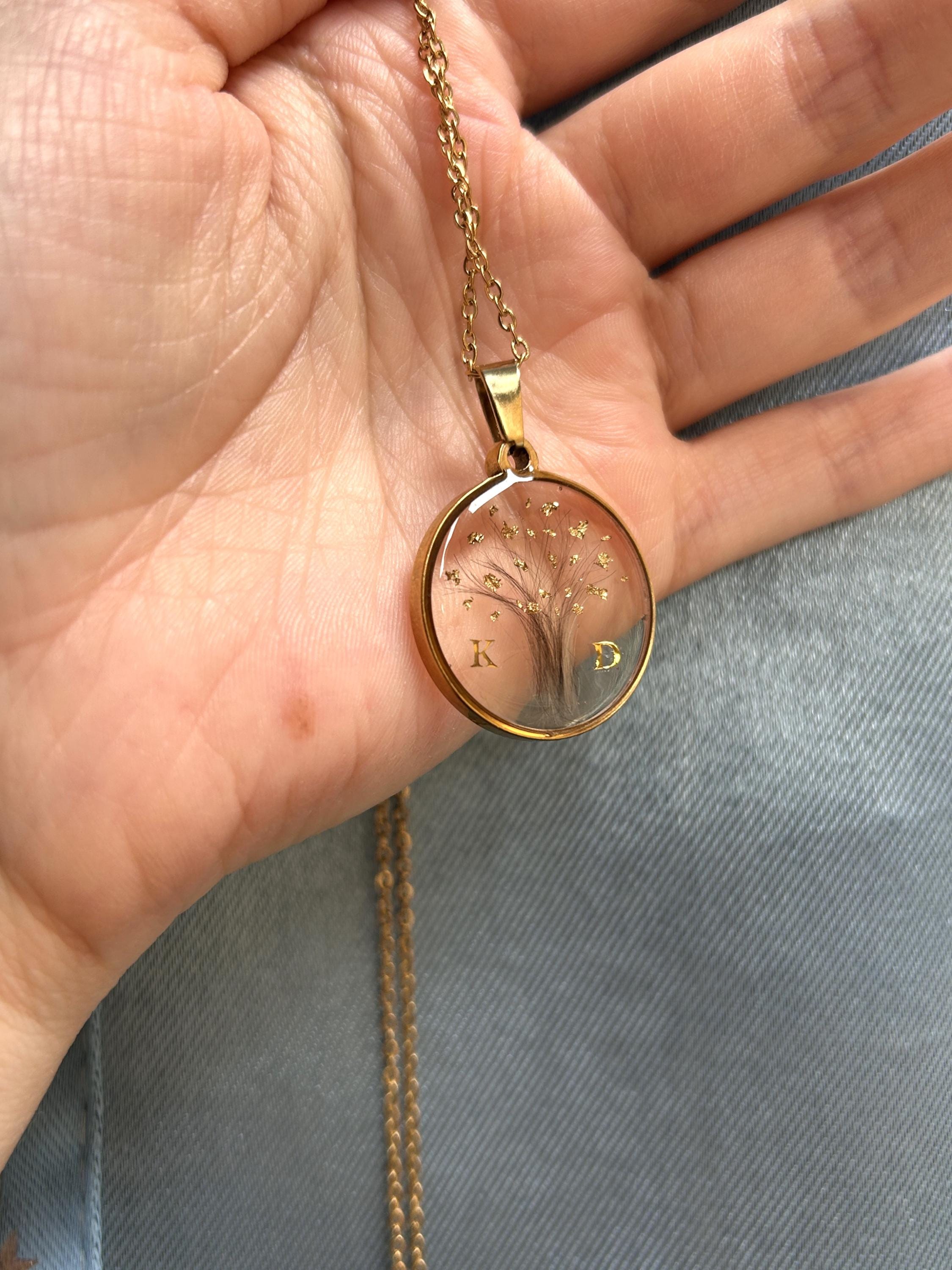 Bijoux souvenir « Arbre de vie », pendentif avec des cheveux bébé, dent, poils de chien. Collier souvenir arbre à cheveux et lettre, nom