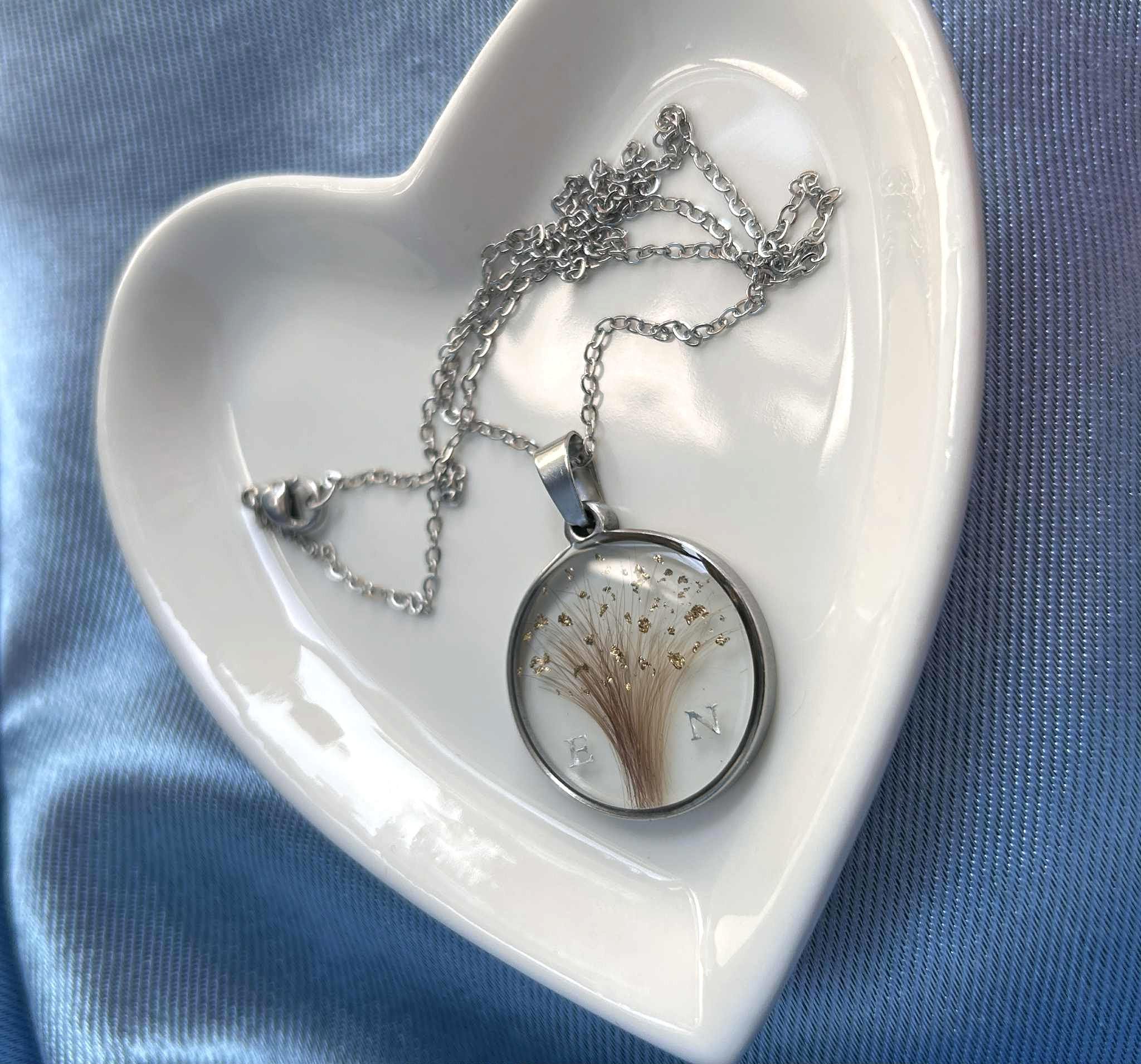 Bijoux souvenir « Arbre de vie », pendentif avec des cheveux bébé, dent, poils de chien. Collier souvenir arbre à cheveux et lettre, nom