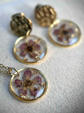 Parure de bijoux doré - fleurs naturelles séchées
