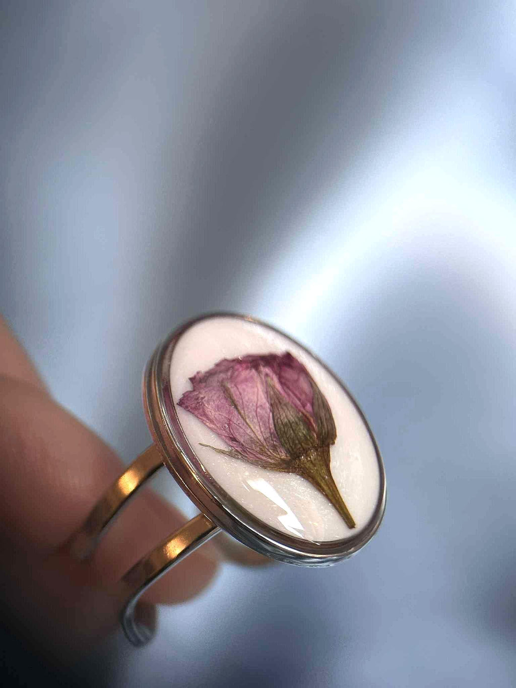 Bague ajustable argenté avec fleurs séchées