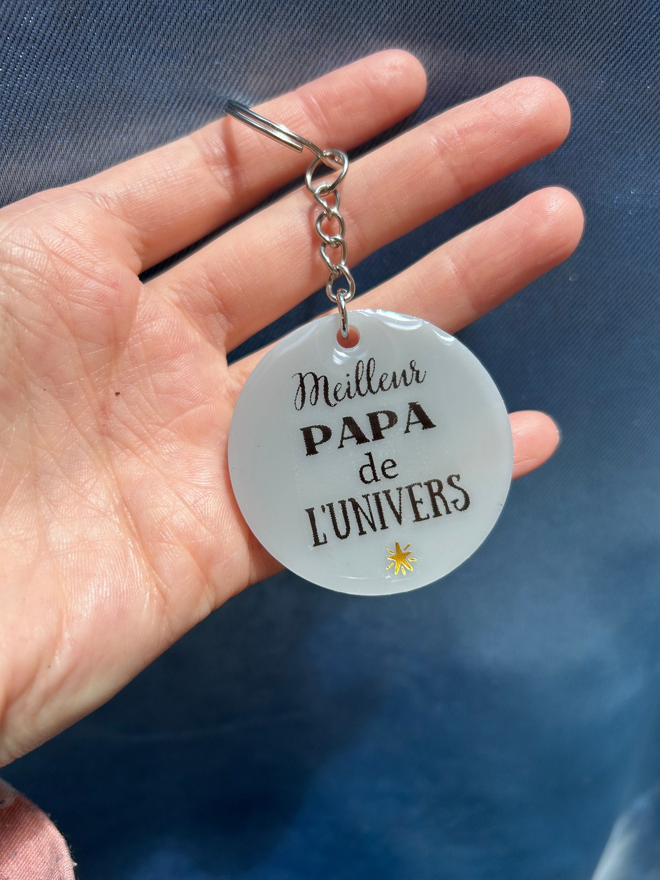 Porte-clés ronds en résine - texte pour papa