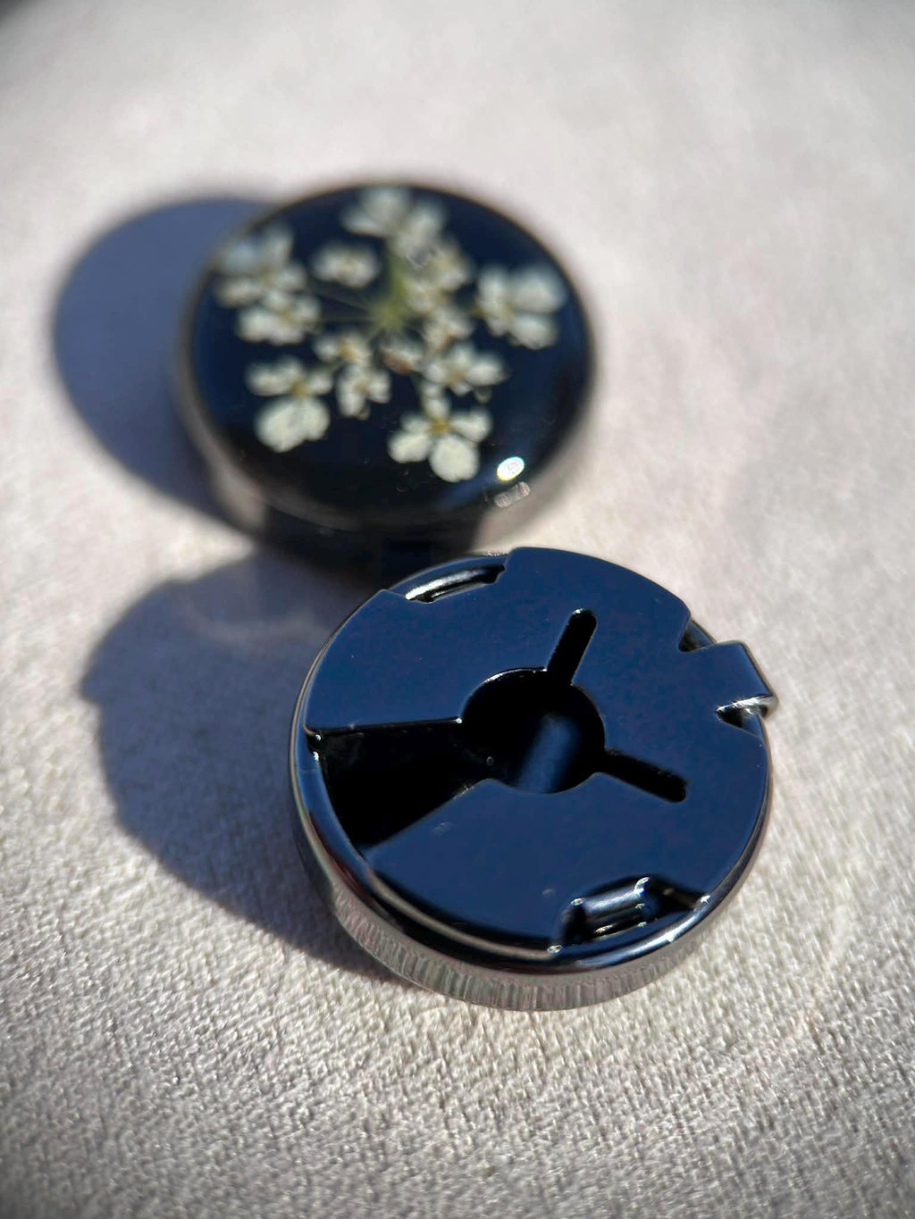 Boutons de manchettes - accessoire chemise femme - fleurs séchées