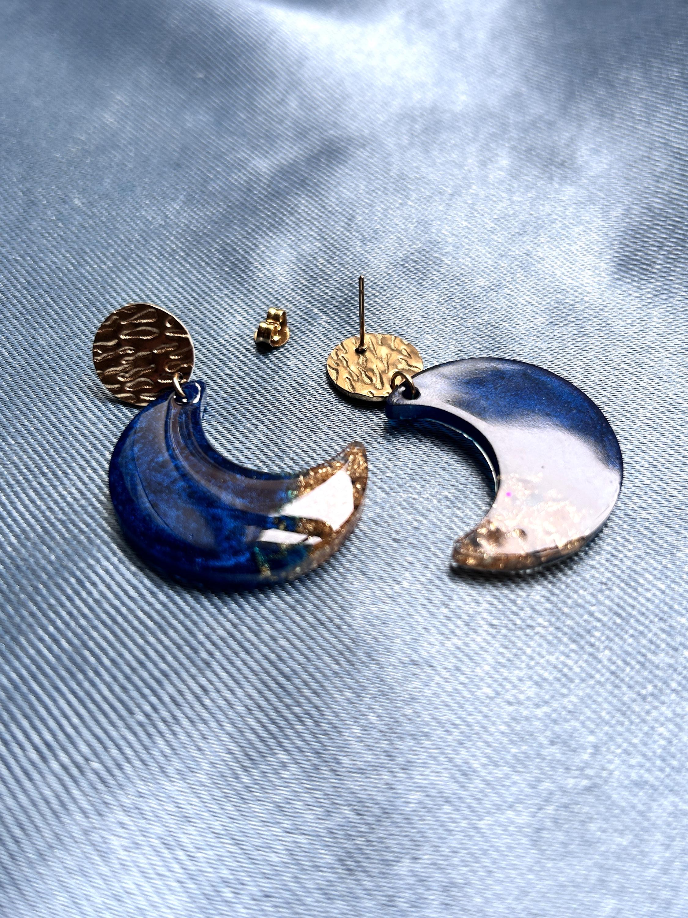 Boucles d'oreilles pendantes - la lune