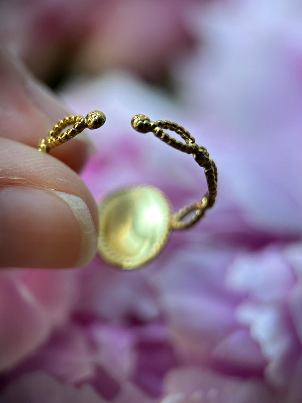 Bague doré ovale ajustable - fleur de myosotis