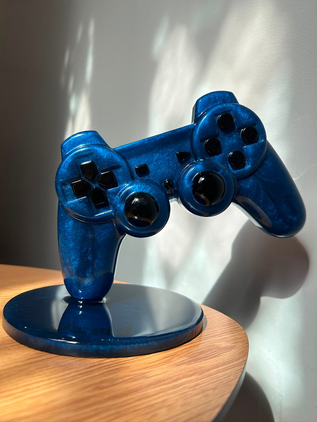 Manette de jeu PlayStation avec support - personnalisée en résine
