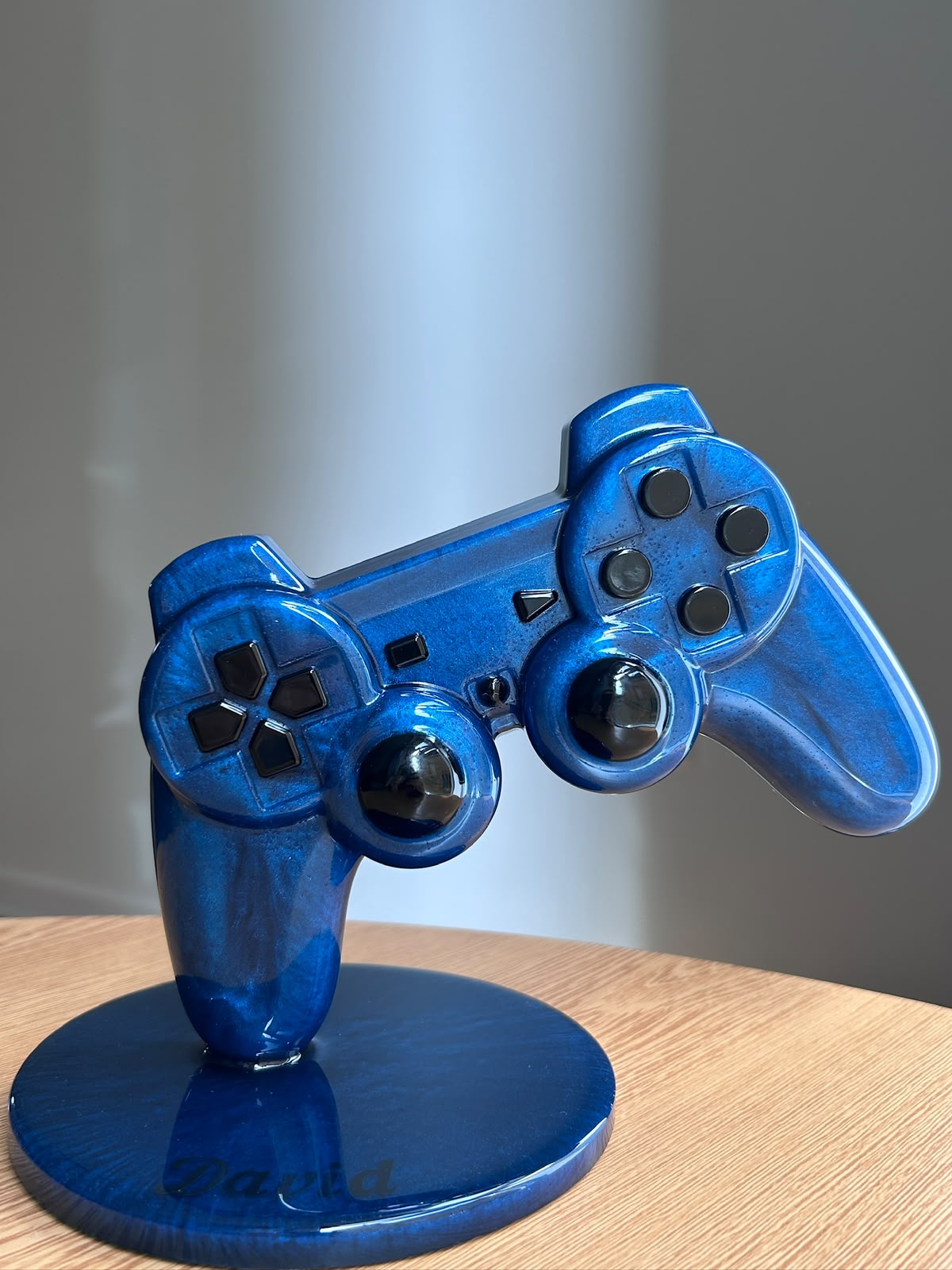 Manette de jeu PlayStation avec support - personnalisée en résine
