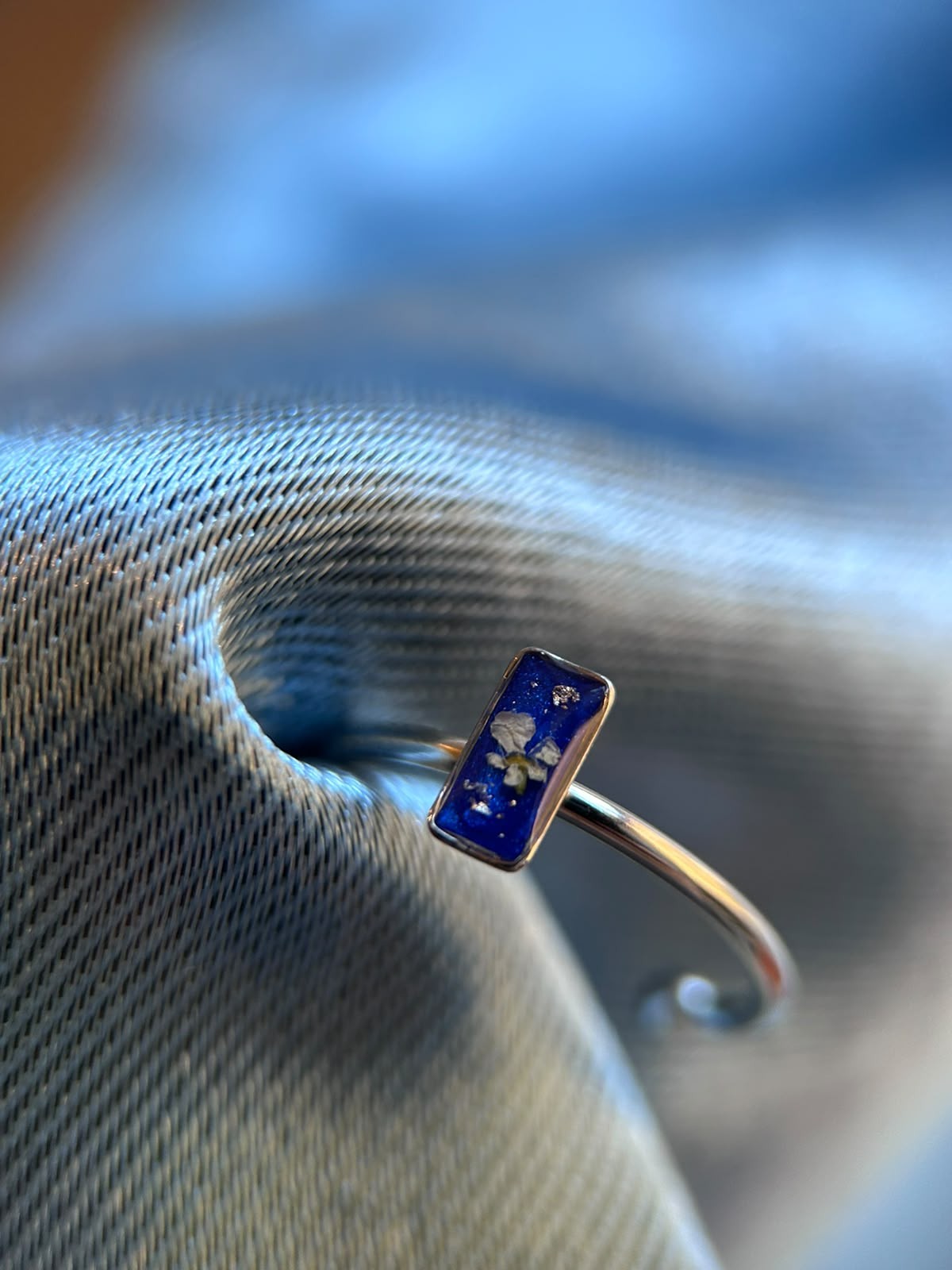 Bague ajustable argenté avec fleurs séchées