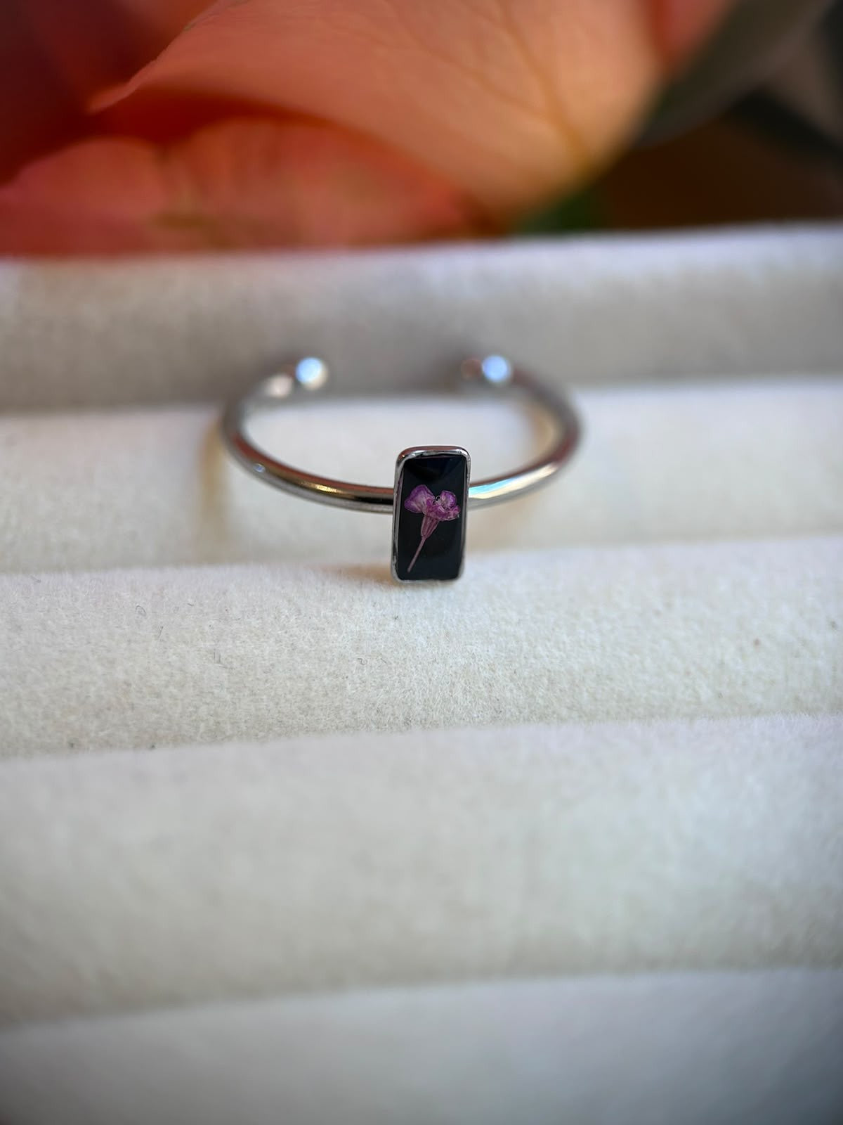 Bague ajustable argenté avec fleurs séchées