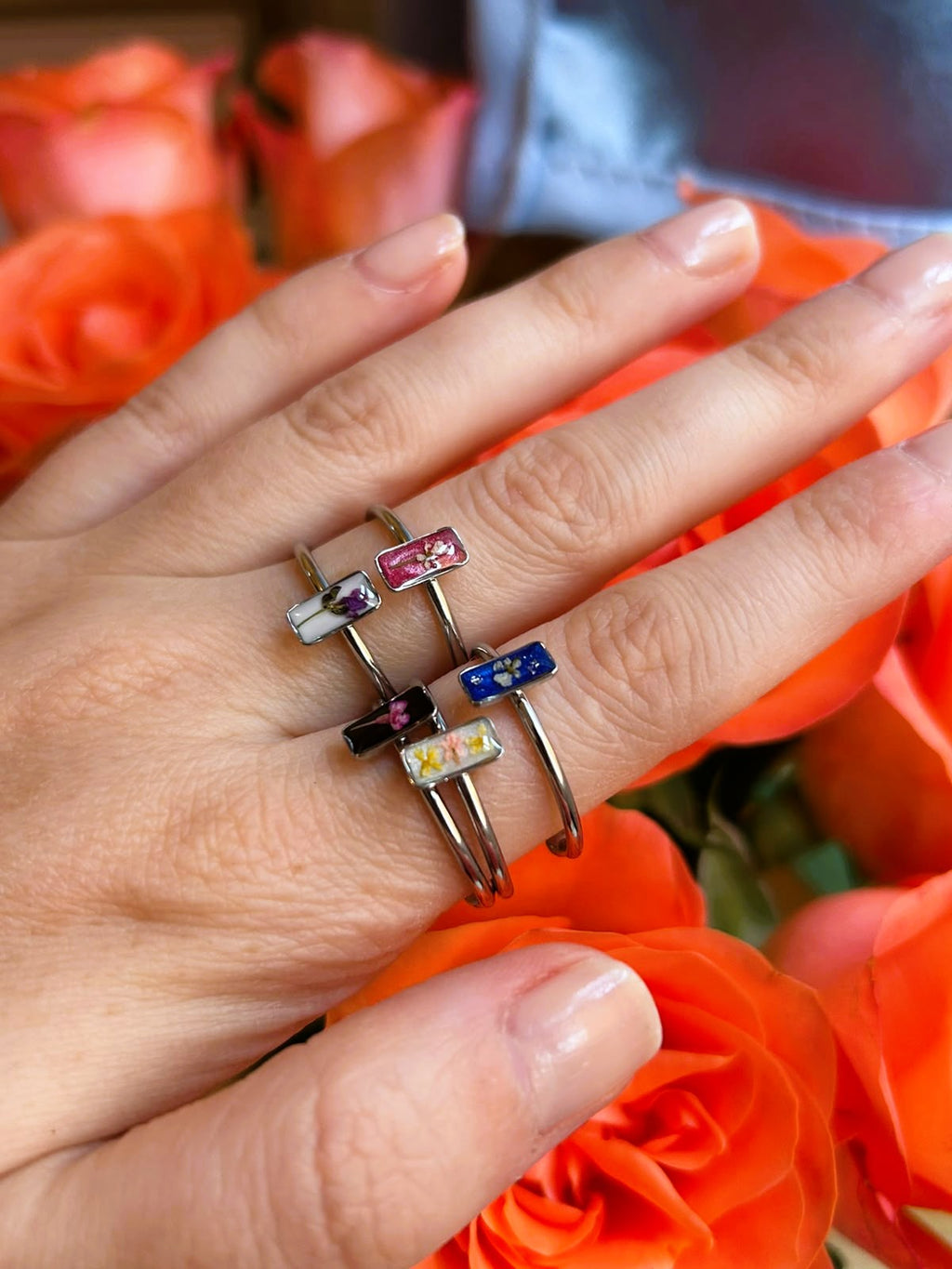 Bague ajustable argenté avec fleurs séchées