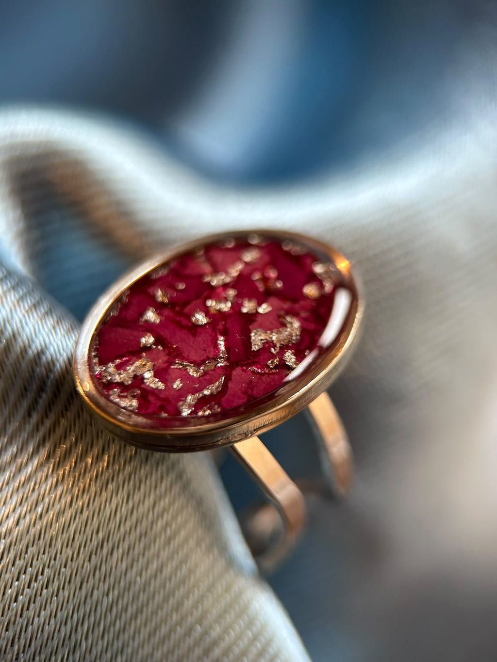 Bague ajustable argenté avec des vraies fleurs séchées