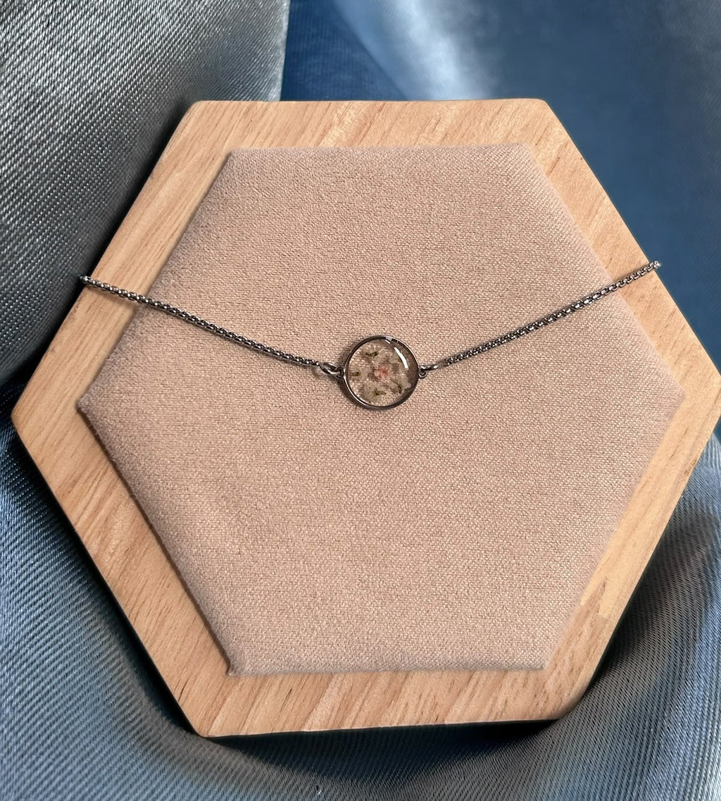 Bracelet argenté ajustable avec fleurs sechées - bijoux femme