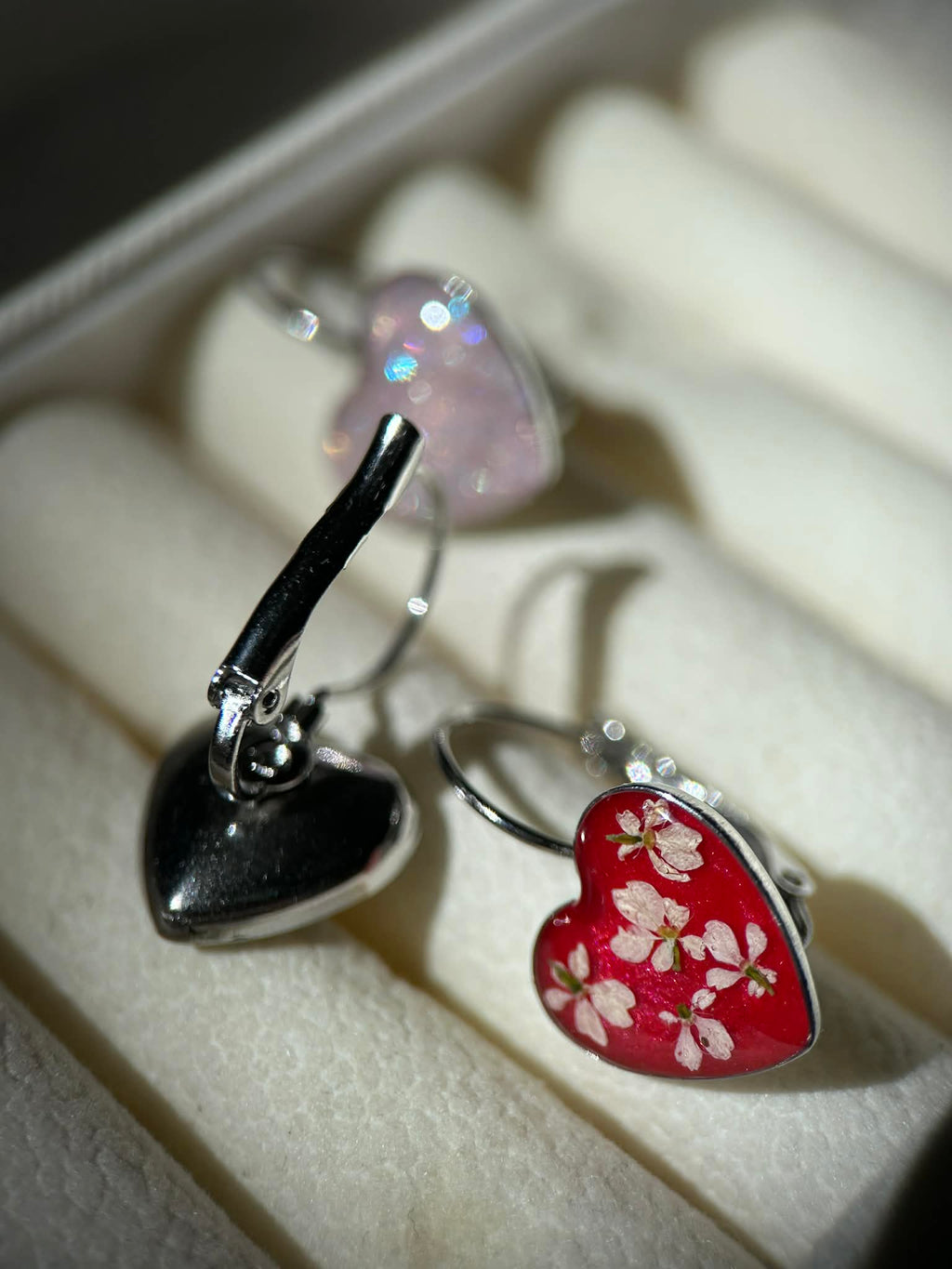 Boucles d'oreilles pendantes en forme de cœur - fleurs séchées