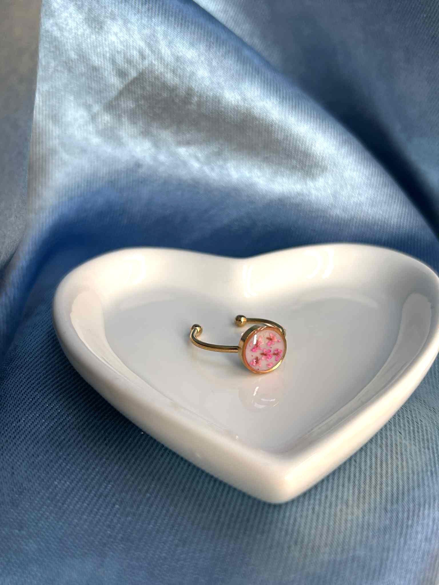 Bague ajustable doré - fleurs naturelles séchées - un cadeau parfait