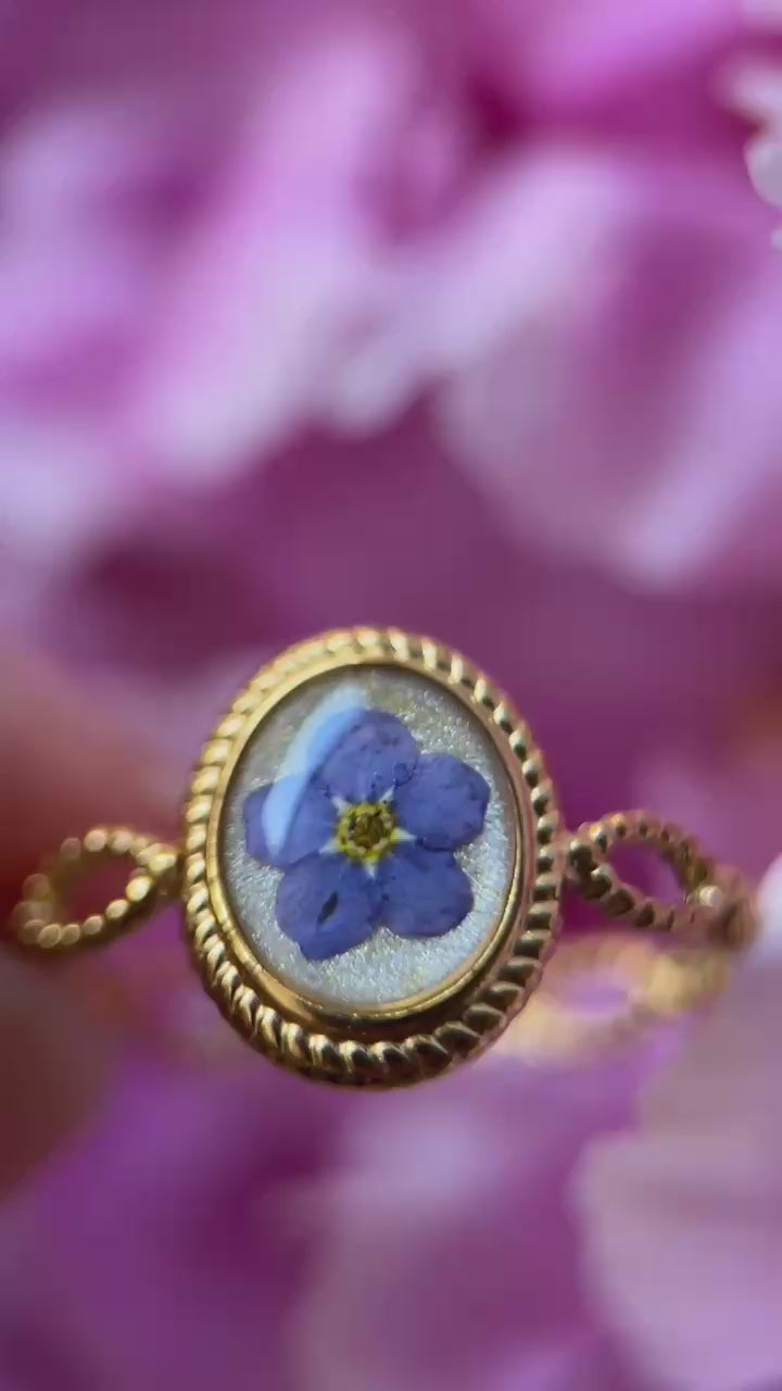 Bague doré ovale ajustable - fleur de myosotis